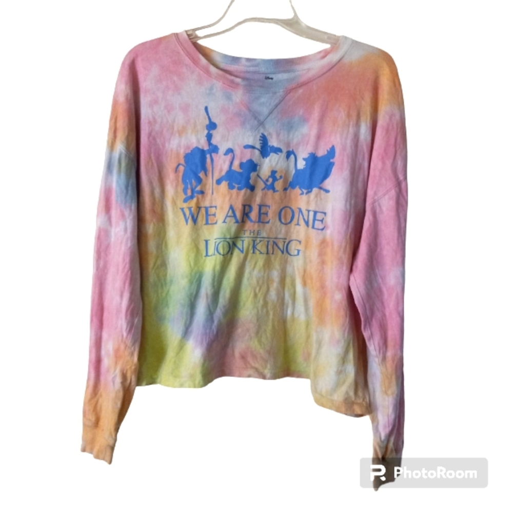 Lion King XXL "We are One" pastel tie dye long sleeve crop top